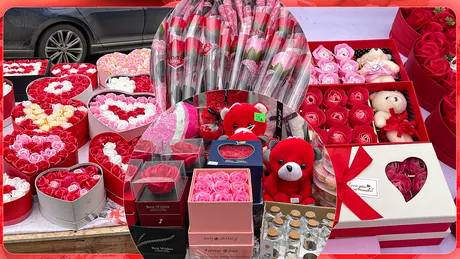  Sute de cadouri cumpărate pentru persoana iubită de Valentines Day - FOTO