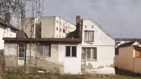 Acoperișul unei case din Alba Iulia a fost furat fără ca nimeni să vadă ce s-a întâmplat
