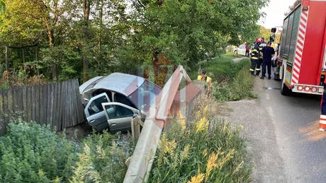 Accident rutier în Dumbrava Iași. O mașină s-a răsturnat după ce șoferul a adormit la volan - EXCLUSIV GALERIE FOTO VIDEO UPDATE
