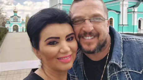 Adriana Bahmuțeanu și soțul ei și-au făcut operație estetică. Intervenția a avut loc la pleoape