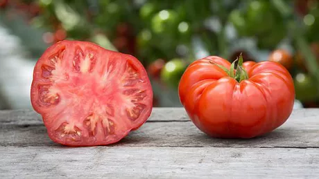 Ce soi de roșii poți cumpăra pentru a avea tomate gustoase
