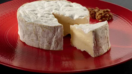 Cum arată și cum se prepară brânza Camembert