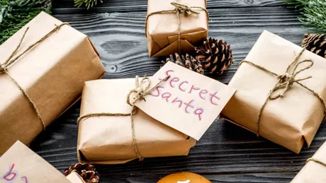 Idei de cadouri Secret Santa pentru adolescenți. Lista cu cele mai actuale și utile opțiuni