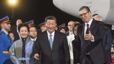 Xi Jinping a ajuns la Belgrad. Liderul chinez este escortat de avioane de luptă