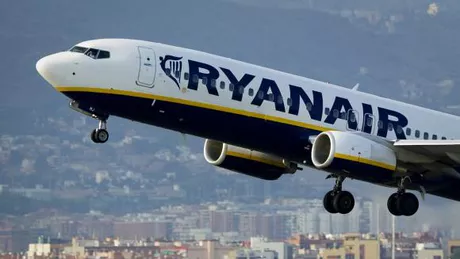 O aeronavă Ryanair a aterizat forţat. A fost escortată de avioanele de luptă
