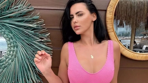 Lavinia Pîrva, imagini wow în costum de baie. Cum arată focoasa mămică la 40 de ani