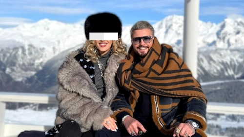 Cătălin Botezatu s-a afișat cu o blondă superbă în vacanța de Valentine’s Day. Nu este prima dată când cei doi participă la evenimente mondene împreună