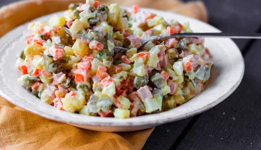 Cum poți face salata de boeuf de post Rețeta sănătoasă și delicioasă pe care o poți face de sărbători