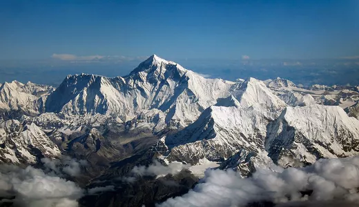 Ascensiunile pe Everest limitate de justiția din Nepal. Nu toți alpiniștii vor mai primi permis