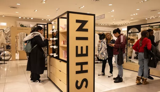 Mulți români fac cumpărături de la gigantul chinez Shein se pregătește de listare la bursa de la Londra