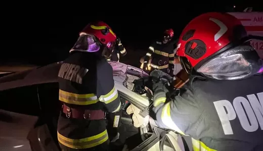 Accident rutier grav în județul Prahova în noaptea de Înviere Trei persoane au ajuns la spital de urgență