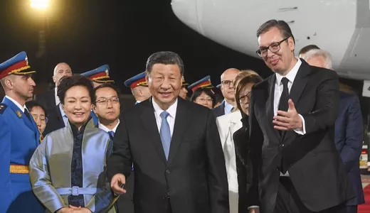 Xi Jinping a ajuns la Belgrad. Liderul chinez este escortat de avioane de luptă