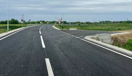 A fost inaugurată o nouă șosea de centură. Va face legătura cu o importantă autostradă din România
