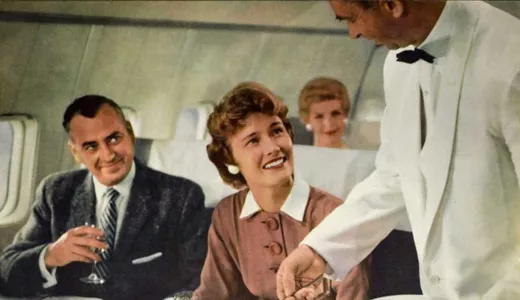 Cum arăta luxul în epoca de aur a călătoriilor cu avionul Puțini știu ce experiențe inedite trăiau pasagerii în anii 821750 8211 VIDEO