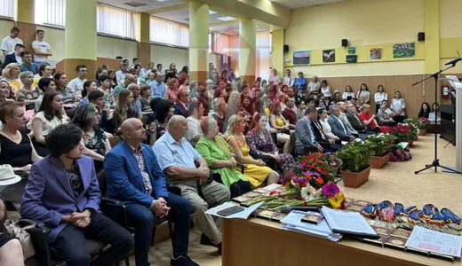 Gala Olimpicilor eveniment de tradiție al Colegiului Național Emil Racoviță din Iași 8211 FOTO