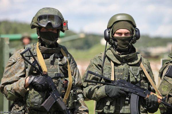 soldati armata Rusiei, arme, echipament