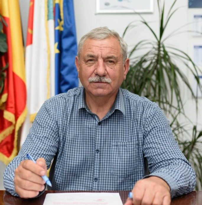 Primarul comunei Miroslava Dan Nita