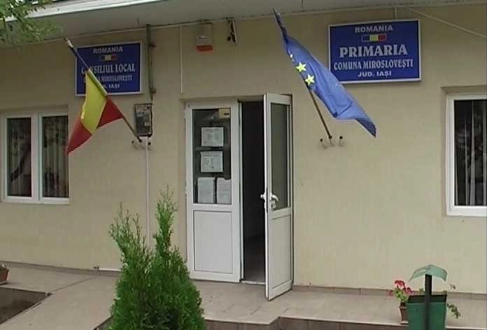 sediul primariei comunei Miroslovesti din judetul Iasi