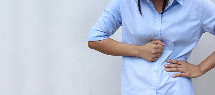 persoană care suferă de pancreatită cronică