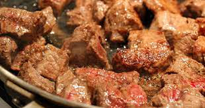 friptura din carne de porc la tigaie