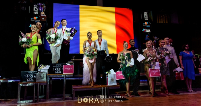  o poză cu Ștefan Alexandru Pădurariu și Mălina Elena Constandache
