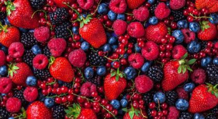 multe fructe de pădure