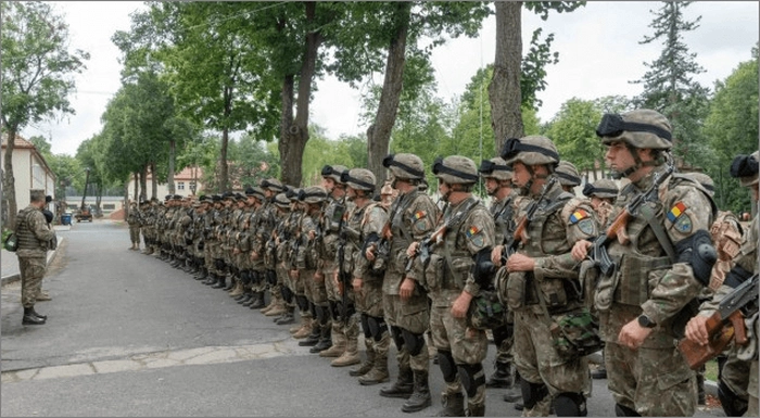 o poză cu soldați din Armata Română