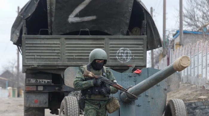 armata rusa, masina, soldat, razboi Ucraina