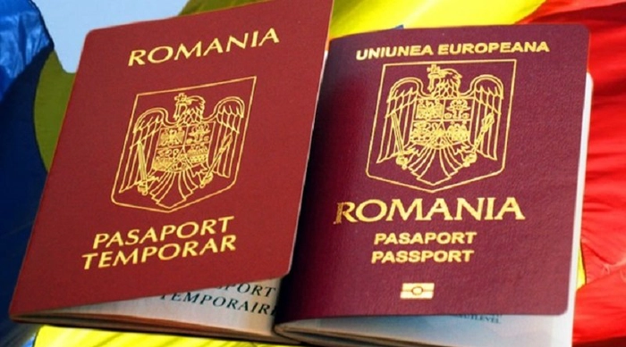 două pașapoarte grena