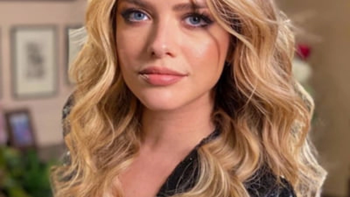 Actrița Alexandra Dinu