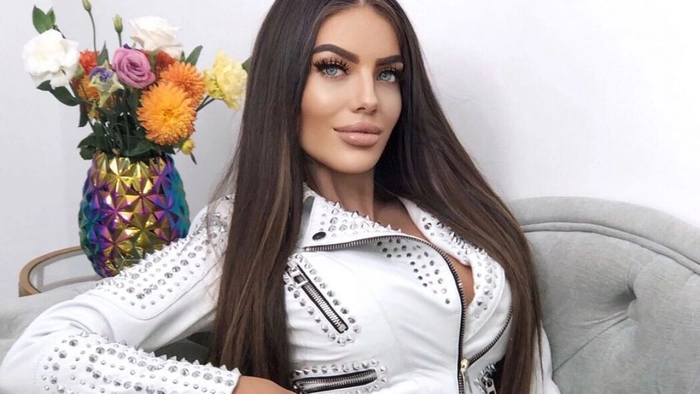 Roxana Buzoiu