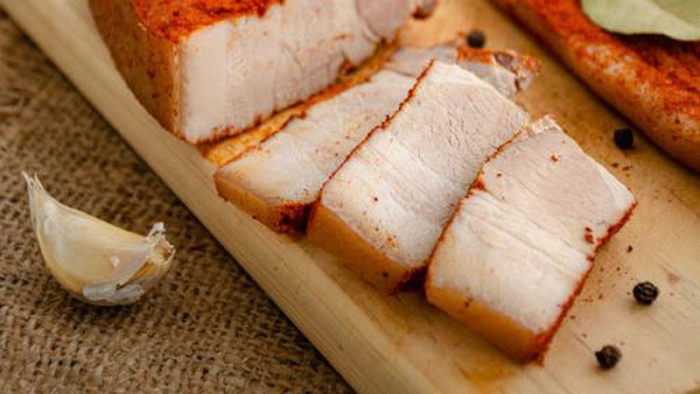 slanina si feli ide slanina