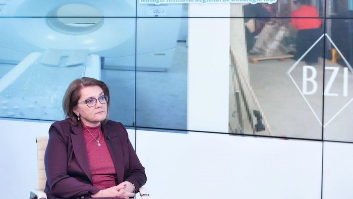  Mirela Grosu, manager Institutul Regional de Oncologie Iasi, in platoul BZI