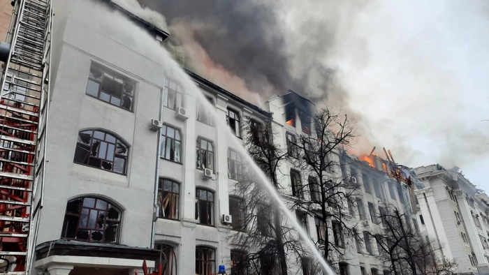 cladire din Harkov, distrusa de atacurile rusilor