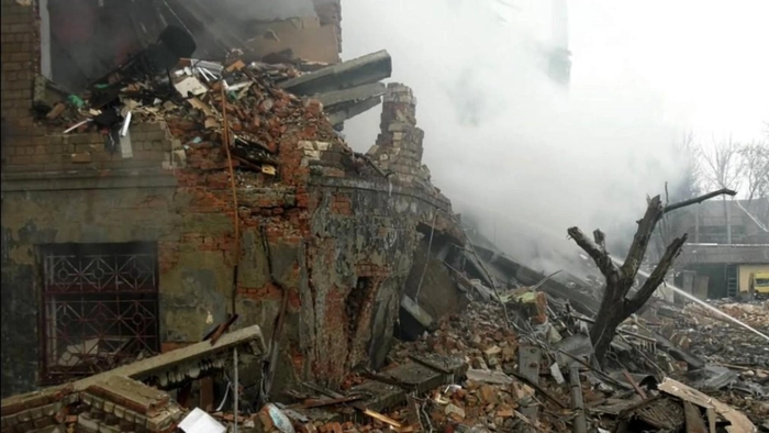 pod de lângă Odesa a fost bombardat, cladire dezafectata dupa bombardamentele rusesti