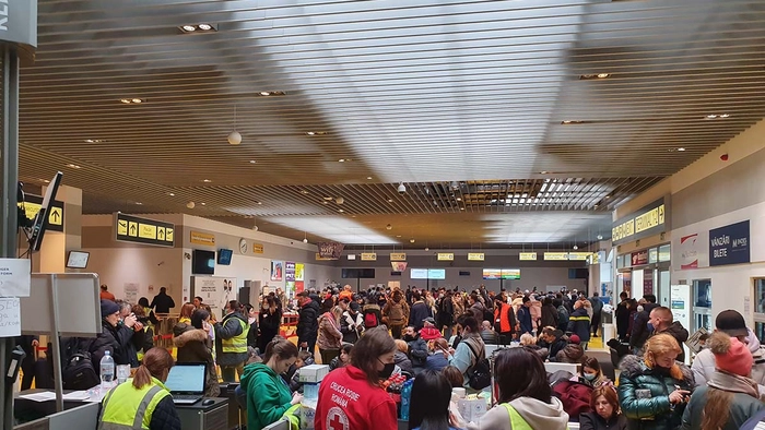  aglomeratie la aeroportul international Iasi