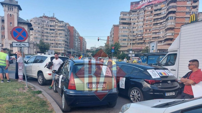  masini care participa la marsul auto