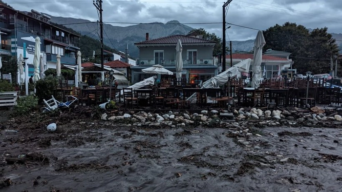 furtună insula Thassos
