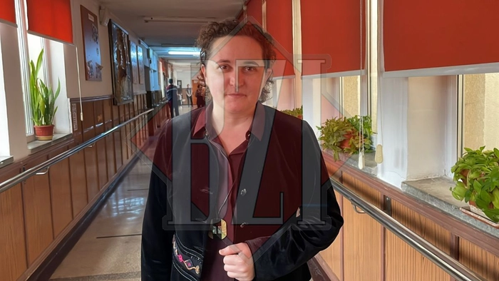 o poză cu profesoara de muzică de la Liceul Special „Moldova”