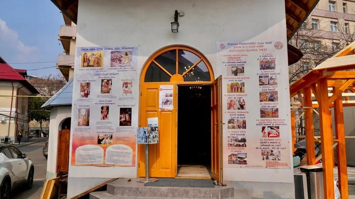  biserica maternității cuza vodă