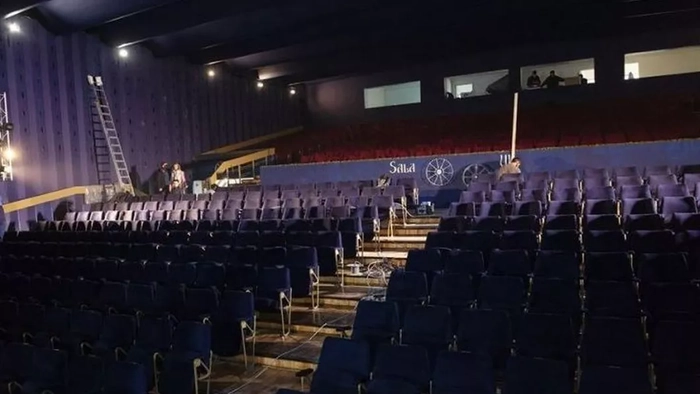  poză cu sala Unirii