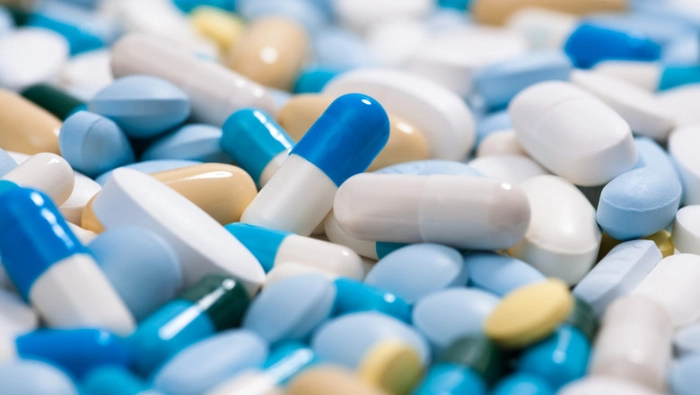 mai multe medicamente orale, pilule, capsule