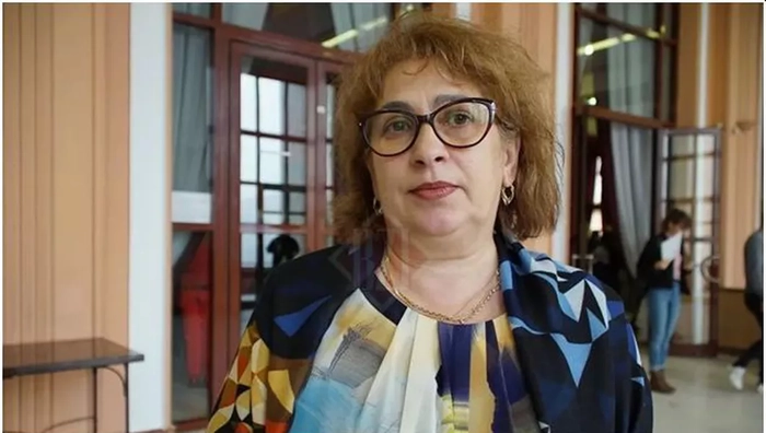 Adriana Sirghi purtator de cuvant AJOFM