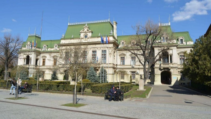  primaria Iasi poza ansamblu