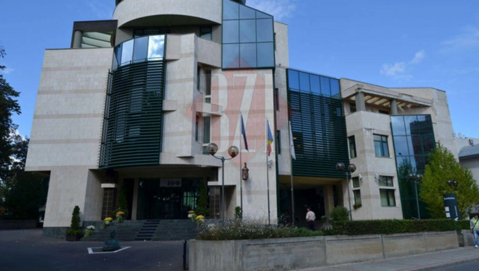  fatada sediului ApaVital