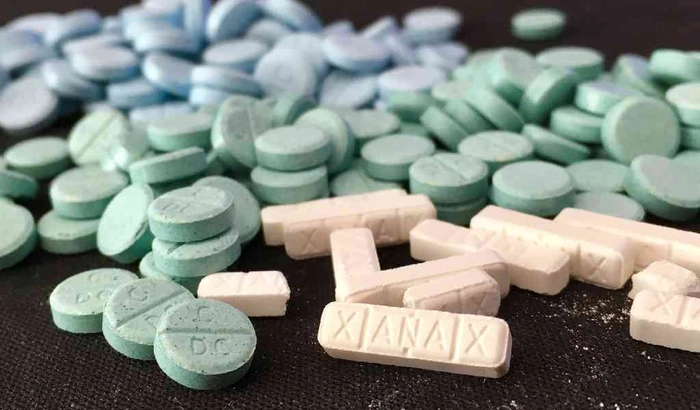 mai multe pastile xanax