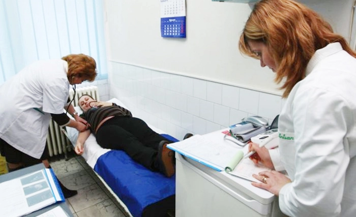 pacient in cabinetul unui medic de familie