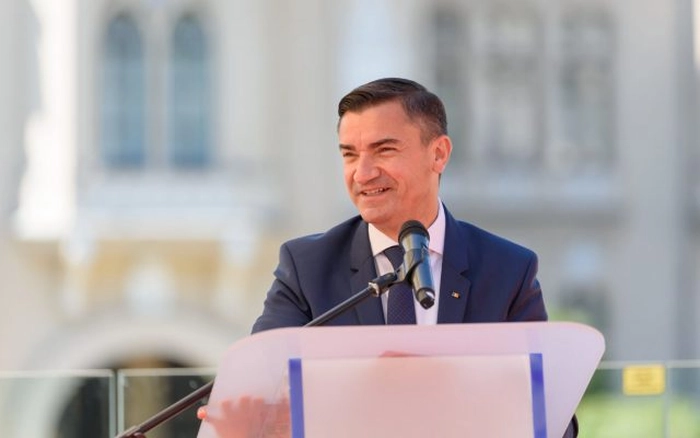 Mihai Chirica in cadrul unei conferinte