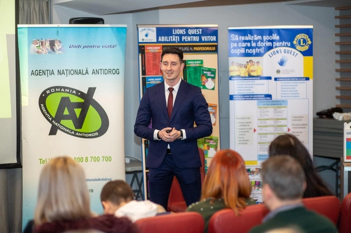  o poză cu Marius Manea