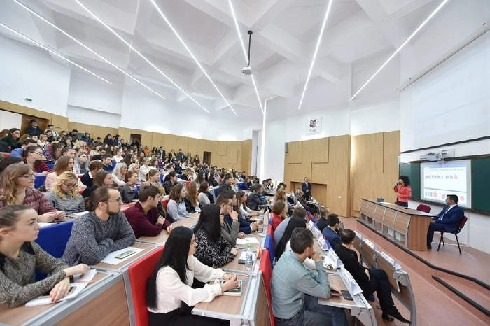 studenți
